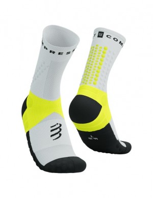 Καλτσεσ Compressport Ultra Trail Socks V2.0 ασπρα κίτρινα | VIRAD-2168