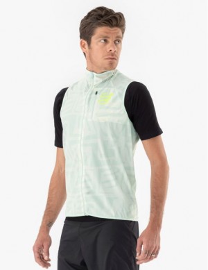 Μπουφαν ανδρικα Compressport Hurricane Windproof Vest M Πολύχρωμο | GKJBI-3159