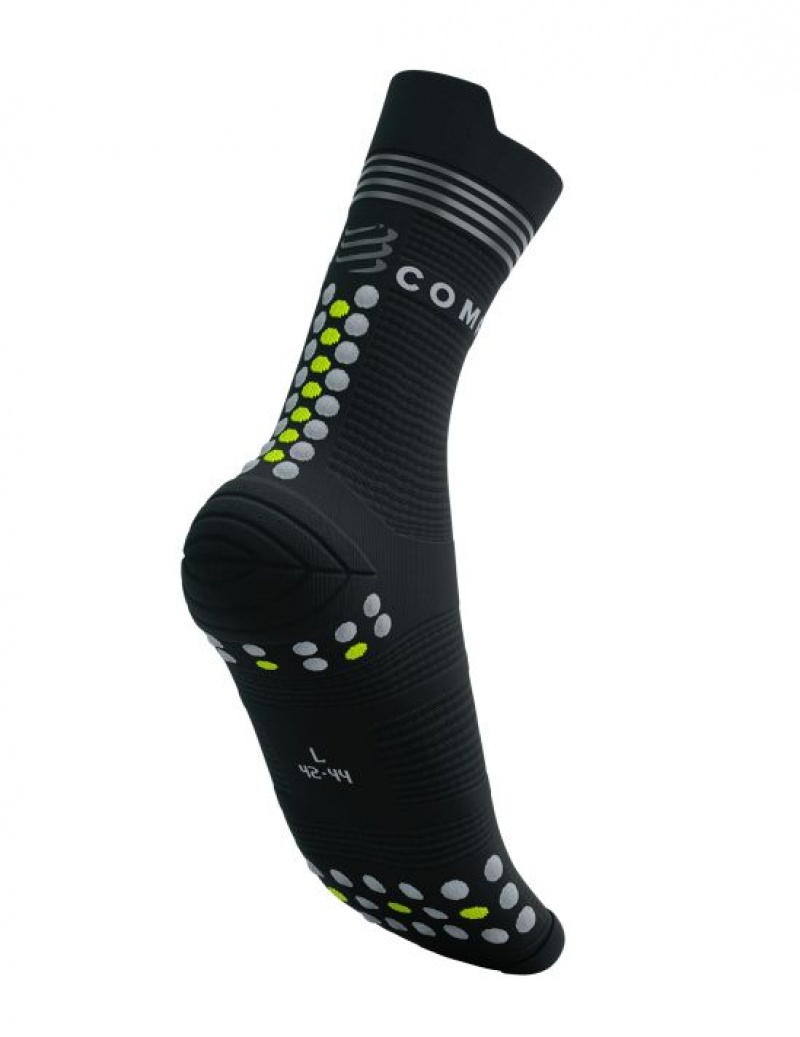 καλτσες για τρεξιμο ανδρικα Compressport Pro αγωνιστικα Socks V4.0 Run High Flash μαυρα κίτρινα | XMTHZ-3918