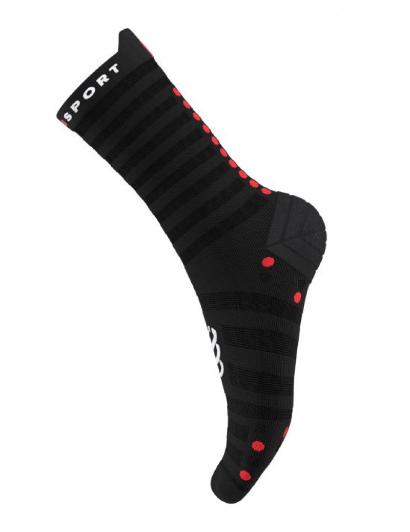 καλτσες για τρεξιμο ανδρικα Compressport Pro αγωνιστικα Socks v4.0 Ultralight Run High μαυρα κοκκινα | OMPHI-8046